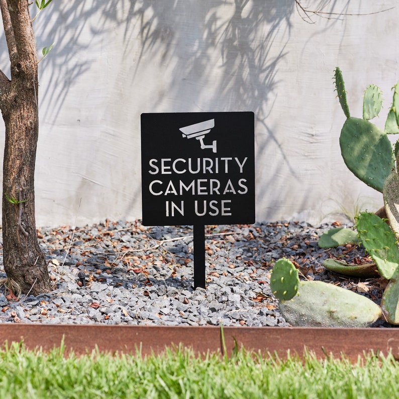Security Camera Yard Sign - Mo - Home Yard Security 评论和价格